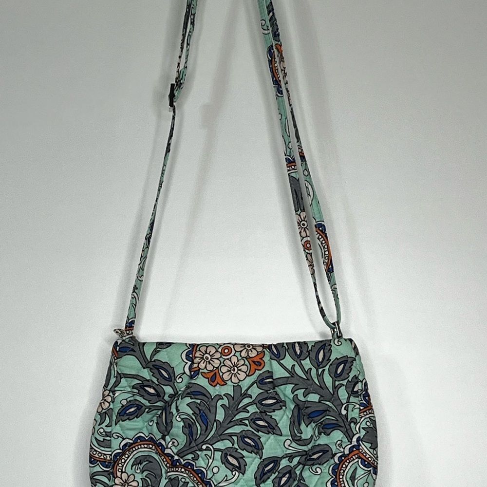 Vera Bradley Hipster Crossbody Purse Shoulder Bag Tote Fan Flowers Mint Green - Picture 2 of 8